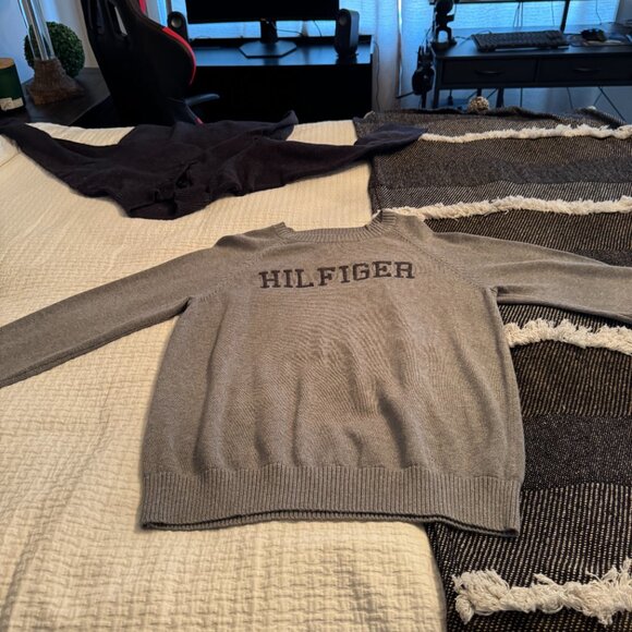 Daniel Cicek Clothes - Picture 2 of 16